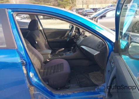 2012 Mazda Mazda3 I Touring z USA, uszkodzony, nr VIN JM1BL1L88C1660177